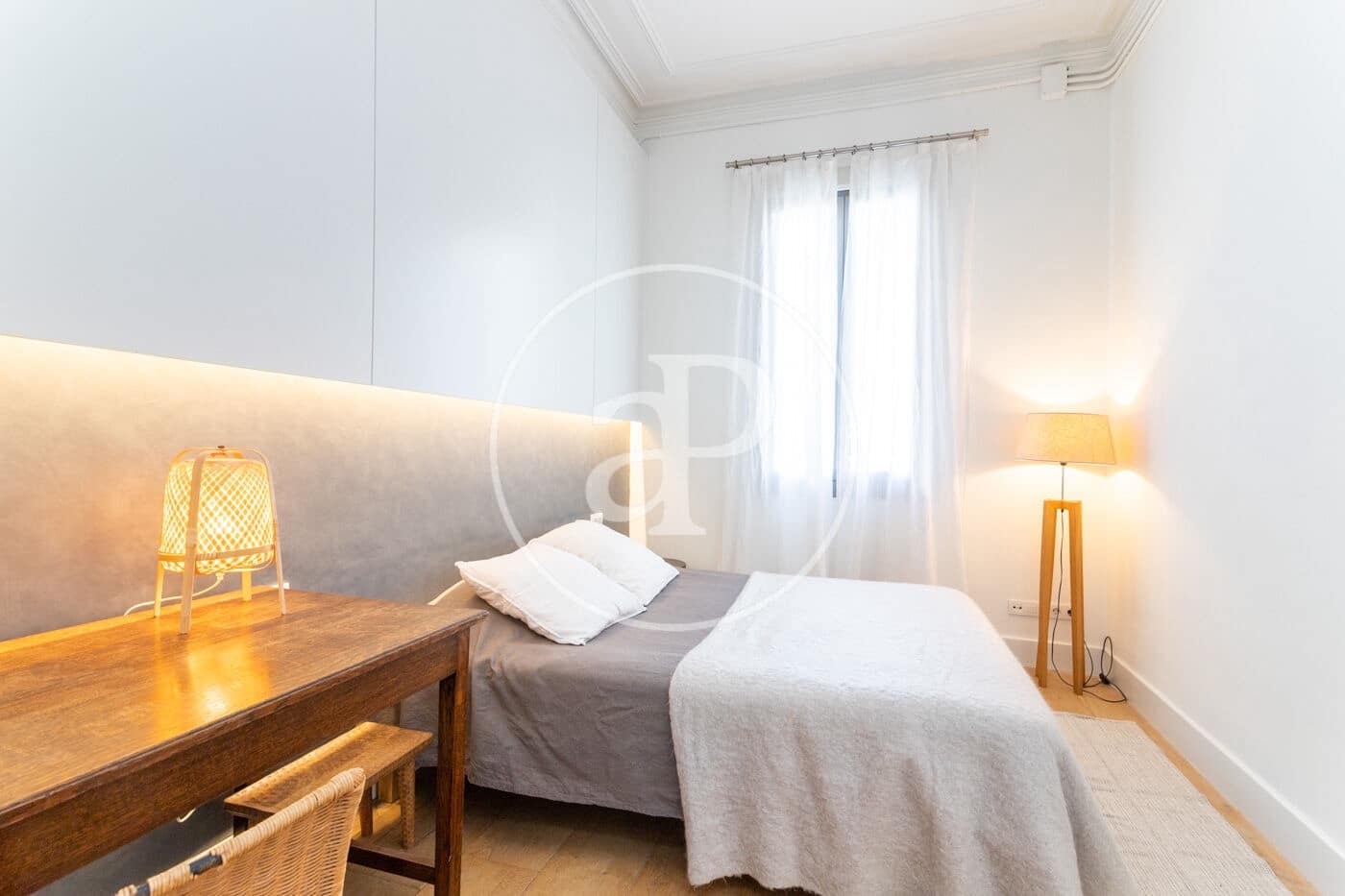 3 slaapkamer Appartement te huur in Barcelona stad - € 2.686 (Ref: 9873498)