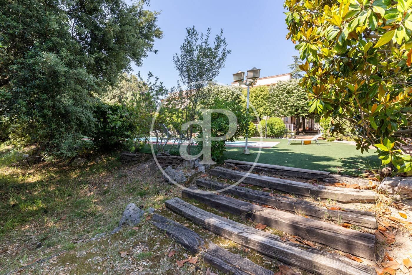 6 bedroom Villa for sale in Matadepera with pool - € 890,000 (Ref: 9876409)