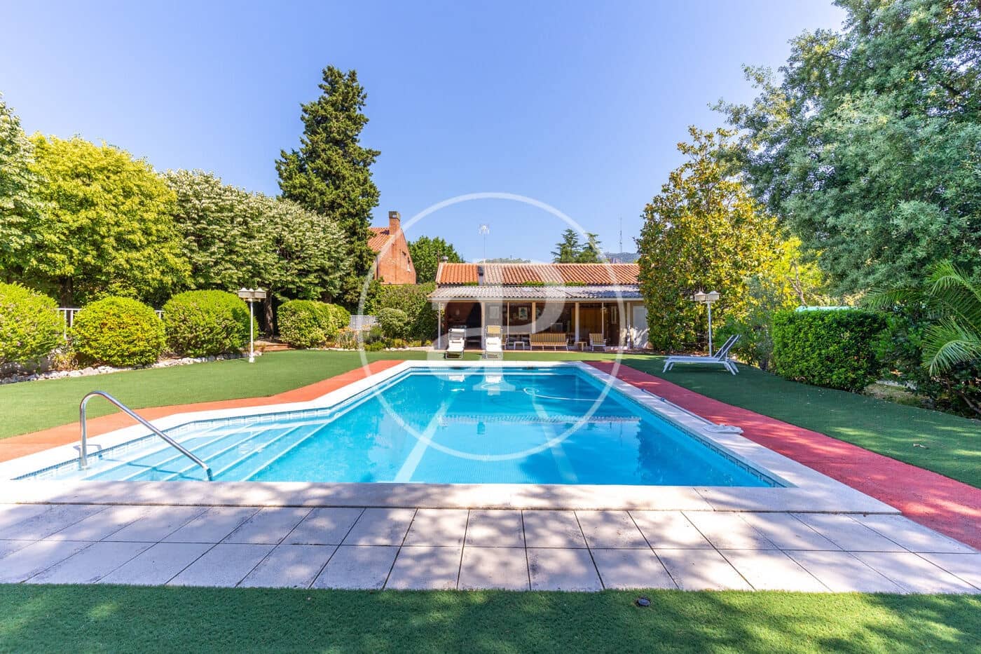 6 bedroom Villa for sale in Matadepera with pool - € 890,000 (Ref: 9876409)