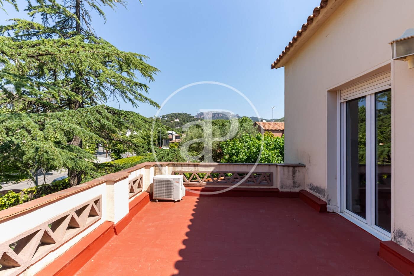 6 bedroom Villa for sale in Matadepera with pool - € 890,000 (Ref: 9876409)