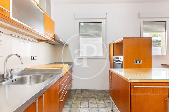 3 slaapkamer Villa te koop in Sabadell - € 790.000 (Ref: 9876410)