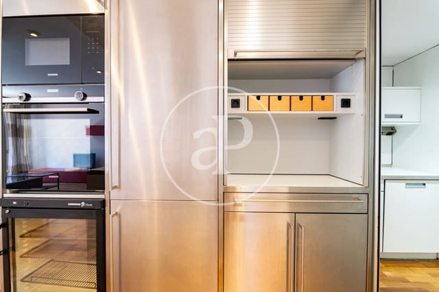 Appartement de 2 chambres à louer à Sarrià, Barcelone ville avec garage - 2 477 € (Ref: 9876411)