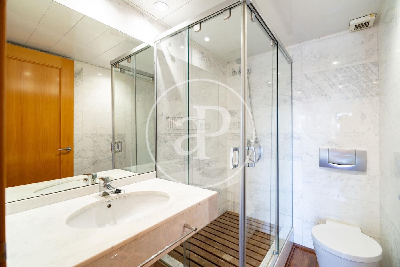 2 bedroom Apartment for rent in Barcelona city with garage - € 2,477 (Ref: 9876411)