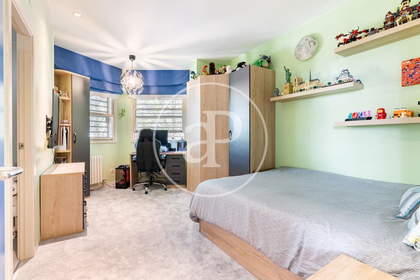5 bedroom Apartment for rent in Matadepera with pool - € 4,900 (Ref: 9878811)