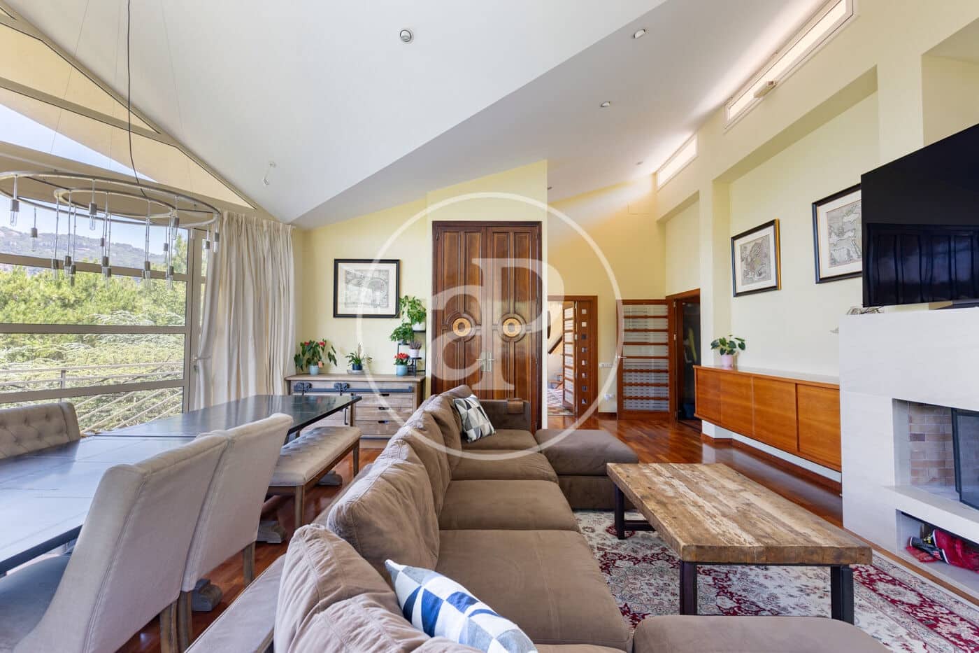 5 bedroom Apartment for rent in Matadepera with pool - € 4,900 (Ref: 9878811)