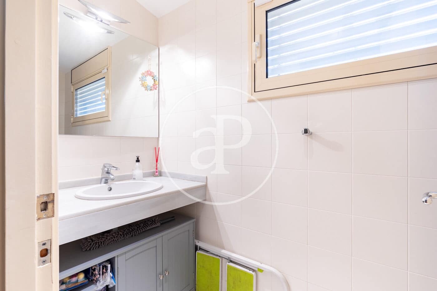 5 bedroom Apartment for rent in Matadepera with pool - € 4,900 (Ref: 9878811)