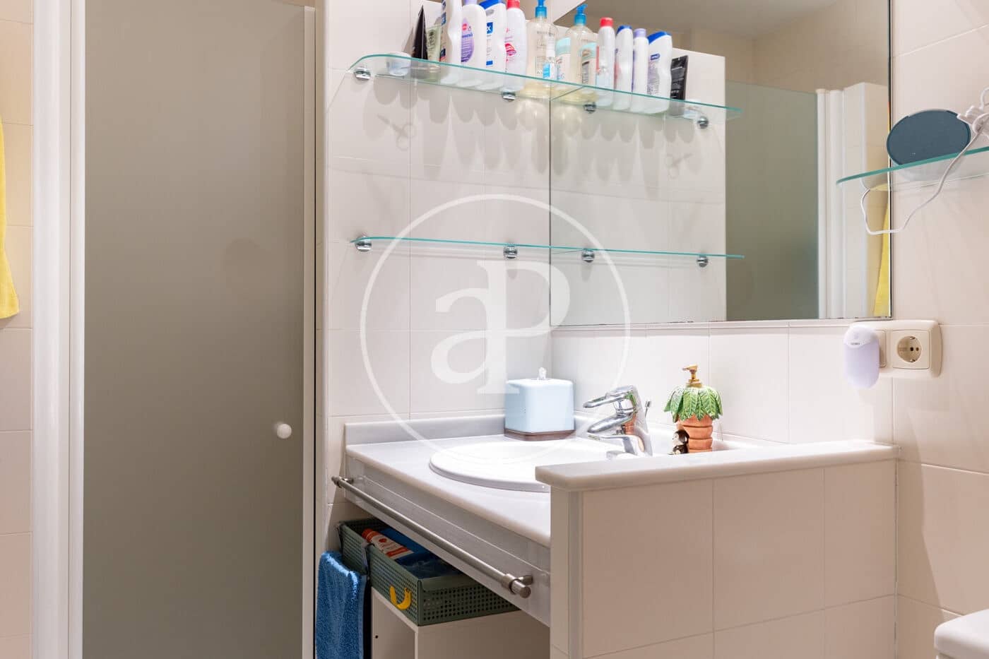 5 bedroom Apartment for rent in Matadepera with pool - € 4,900 (Ref: 9878811)