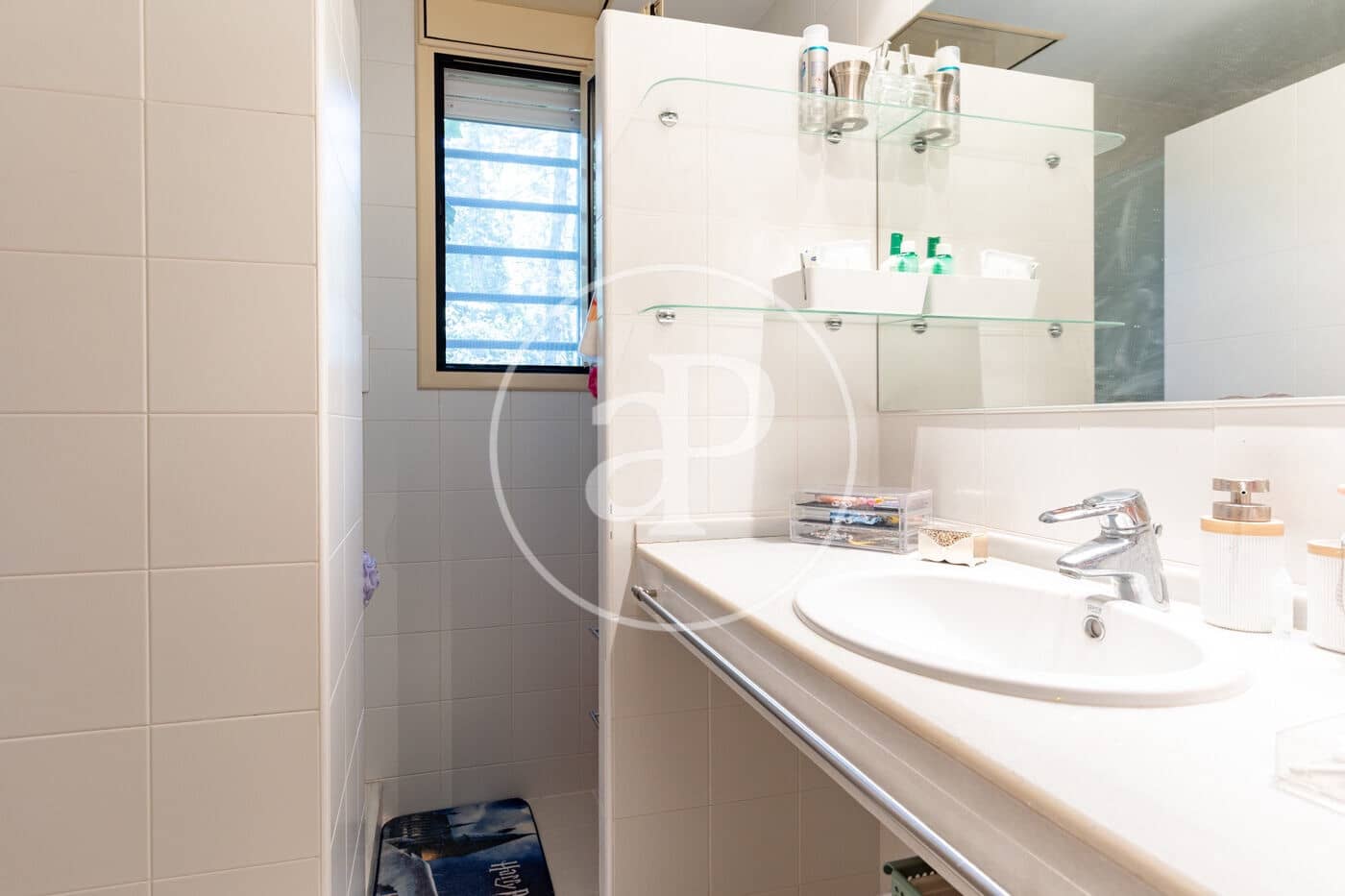5 bedroom Apartment for rent in Matadepera with pool - € 4,900 (Ref: 9878811)