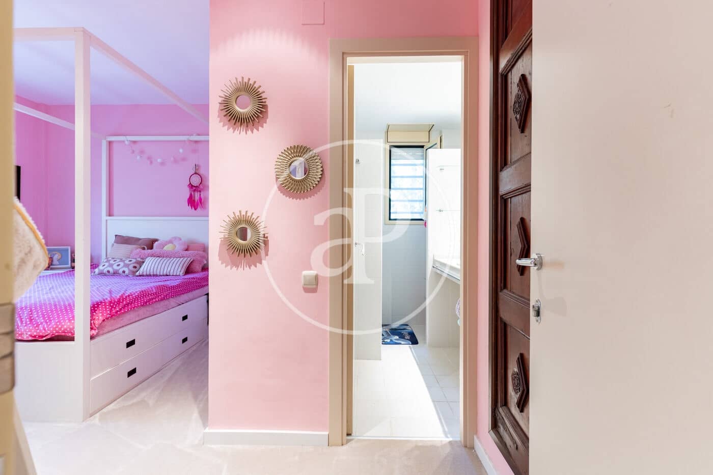 5 bedroom Apartment for rent in Matadepera with pool - € 4,900 (Ref: 9878811)