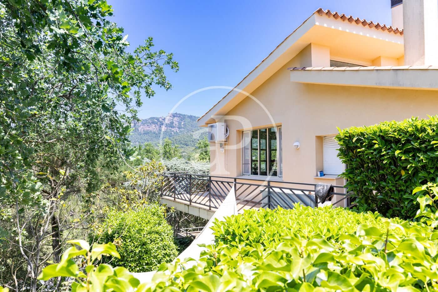 5 bedroom Apartment for rent in Matadepera with pool - € 4,900 (Ref: 9878811)