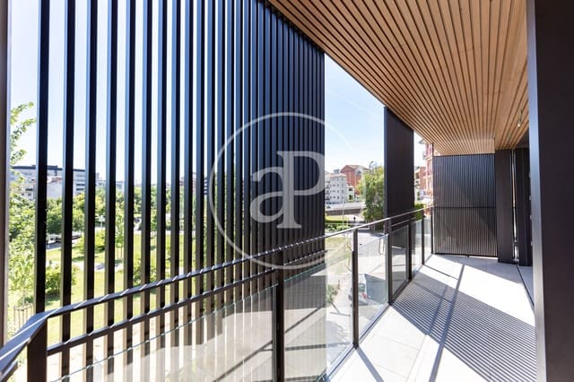 4 soverom Leilighet til leie i Sant Cugat del Vallès med garasje - € 2 950 (Ref: 9878812)