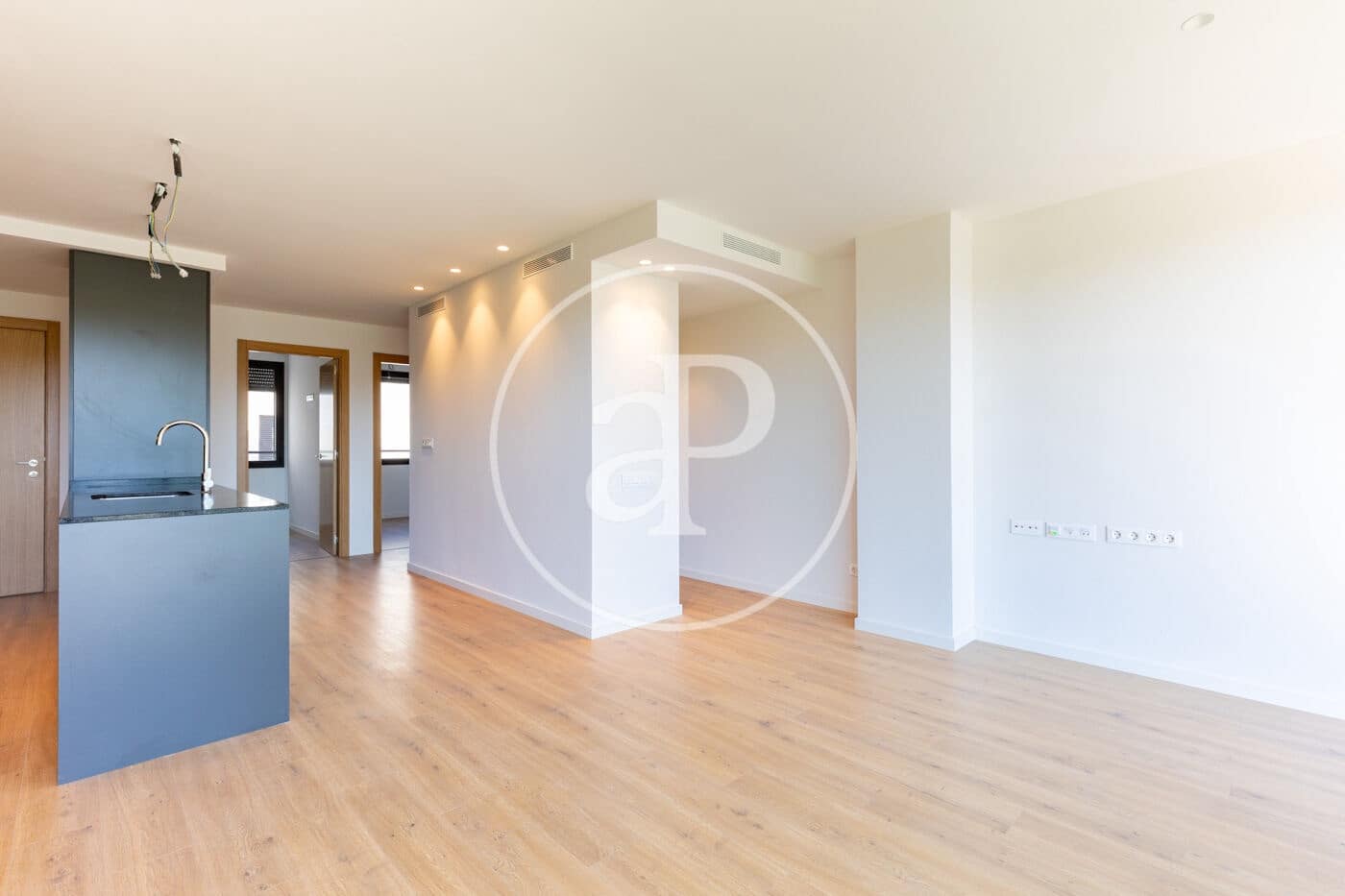 4 soverom Leilighet til leie i Sant Cugat del Valles med garasje - € 2 950 (Ref: 9878812)