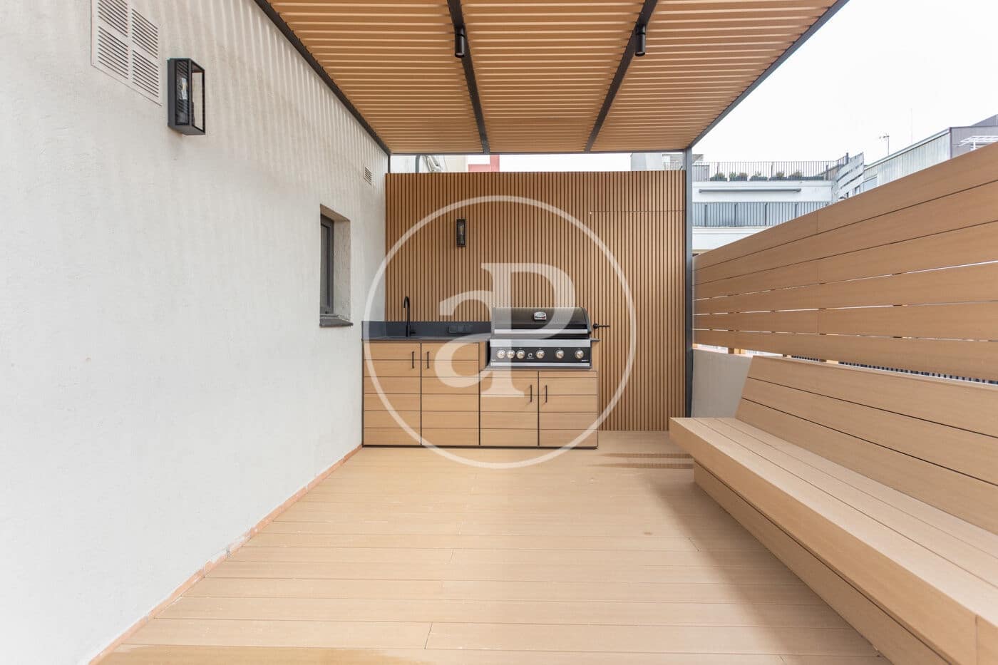 2 bedroom Apartment for rent in Barcelona city with garage - € 4,000 (Ref: 9878814)