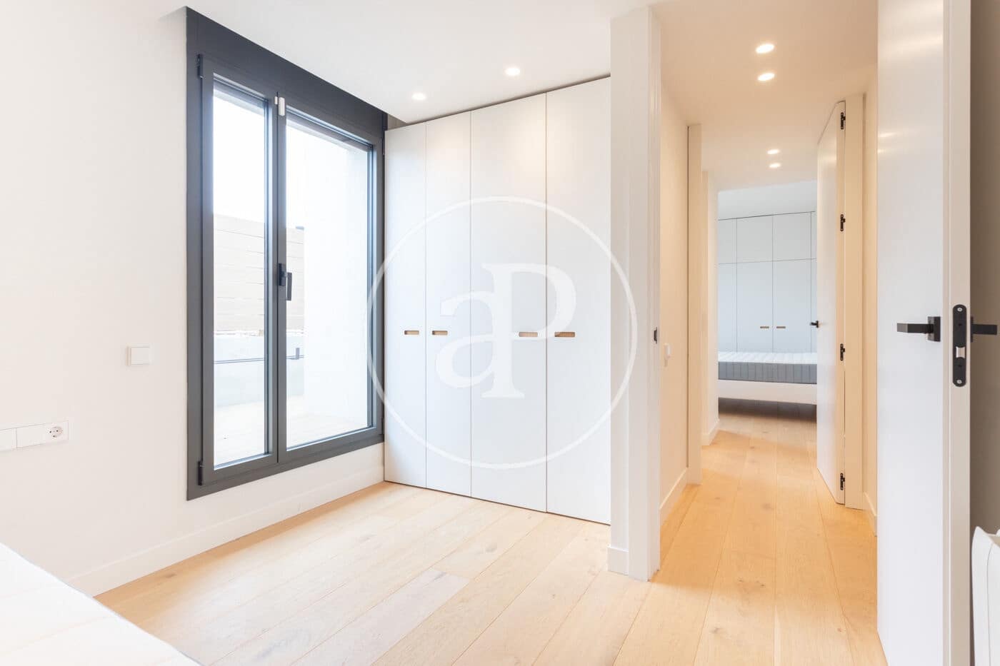 2 bedroom Apartment for rent in Barcelona city with garage - € 4,000 (Ref: 9878814)