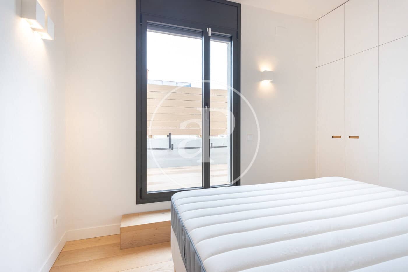 2 bedroom Apartment for rent in Barcelona city with garage - € 4,000 (Ref: 9878814)