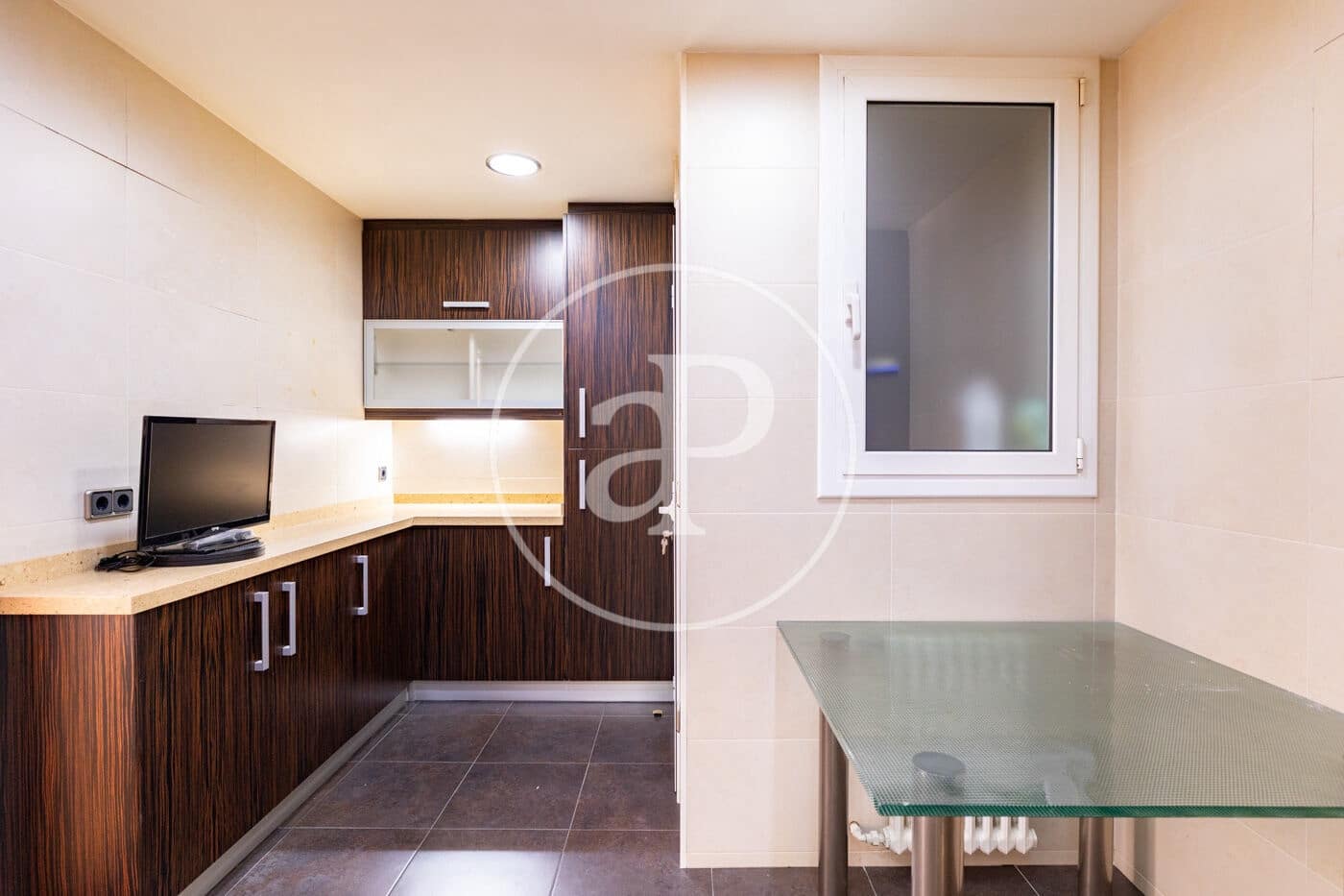 4 makuuhuone Huoneisto vuokrattavana paikassa Barcelona kaupunki mukana uima-altaan 
autotalli - 4 700 € (Ref: 9881929)