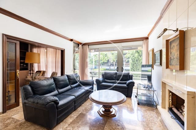4 makuuhuone Huoneisto vuokrattavana paikassa Pedralbes, Barcelona kaupunki mukana uima-altaan 
autotalli - 4 700 € (Ref: 9881929)
