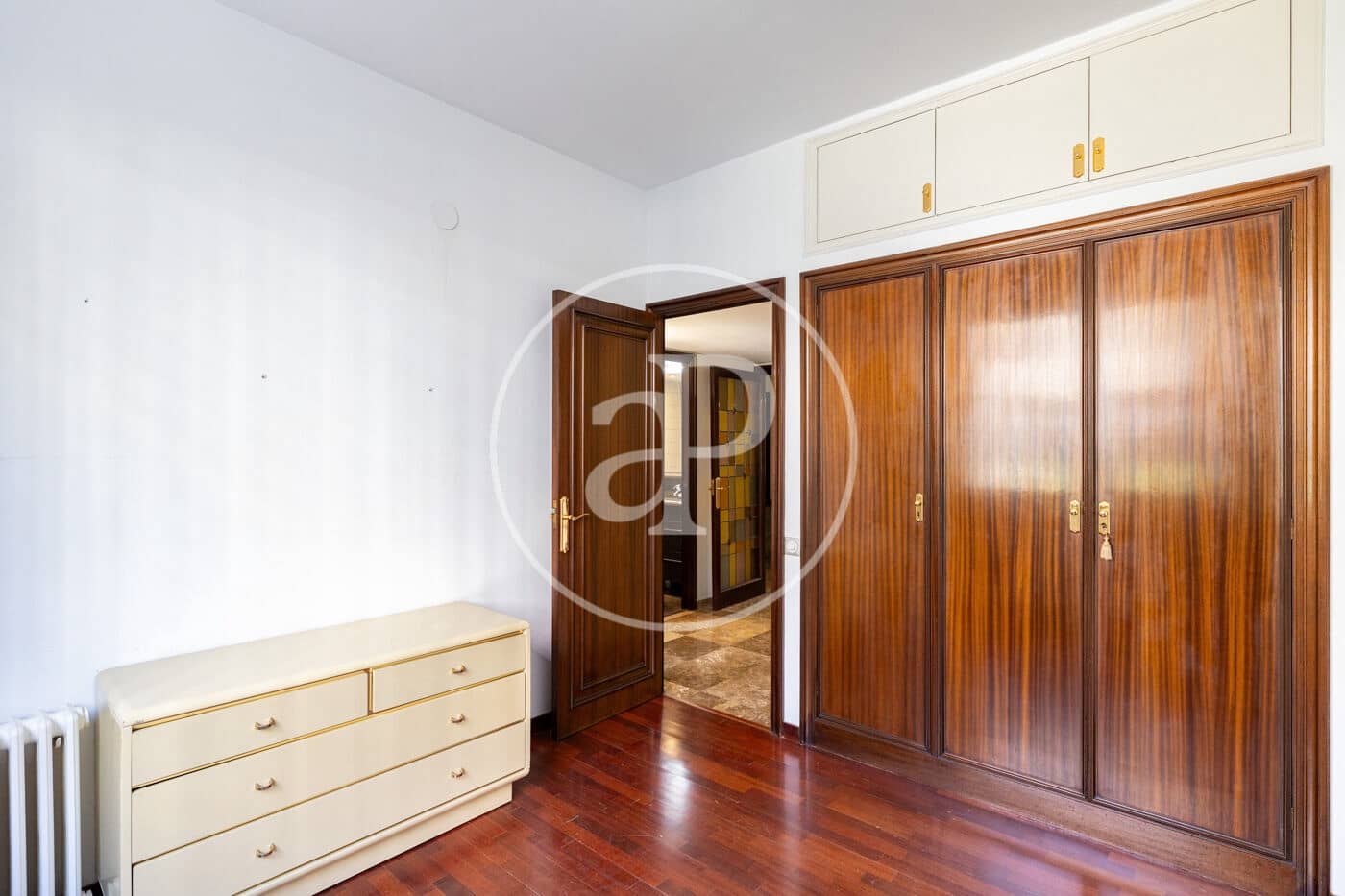 4 makuuhuone Huoneisto vuokrattavana paikassa Barcelona kaupunki mukana uima-altaan 
autotalli - 4 700 € (Ref: 9881929)