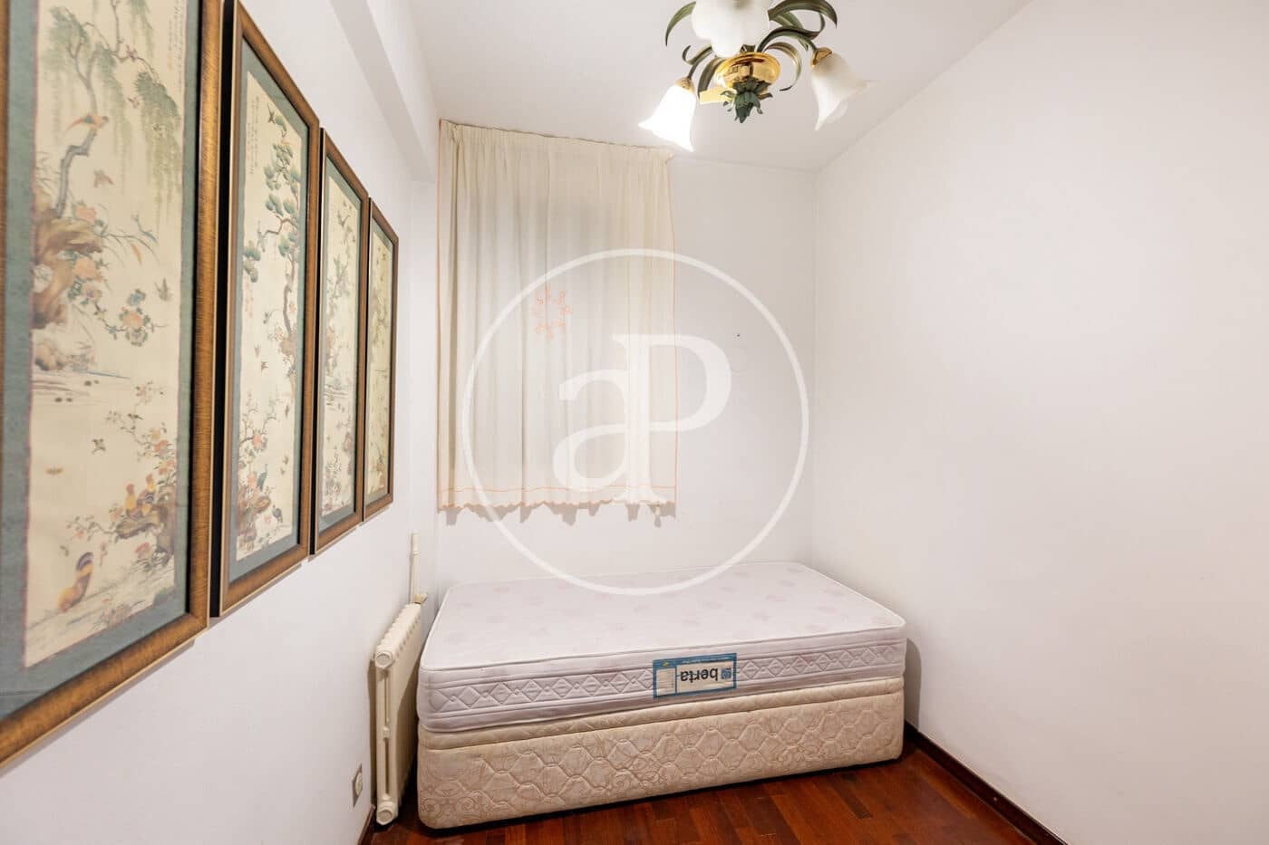 4 makuuhuone Huoneisto vuokrattavana paikassa Barcelona kaupunki mukana uima-altaan 
autotalli - 4 700 € (Ref: 9881929)