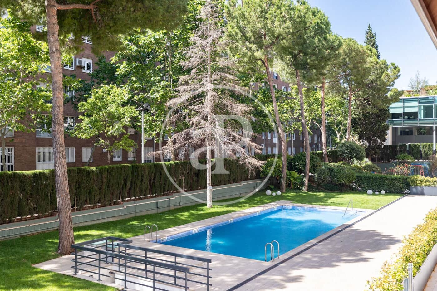 4 makuuhuone Huoneisto vuokrattavana paikassa Barcelona kaupunki mukana uima-altaan 
autotalli - 4 700 € (Ref: 9881929)