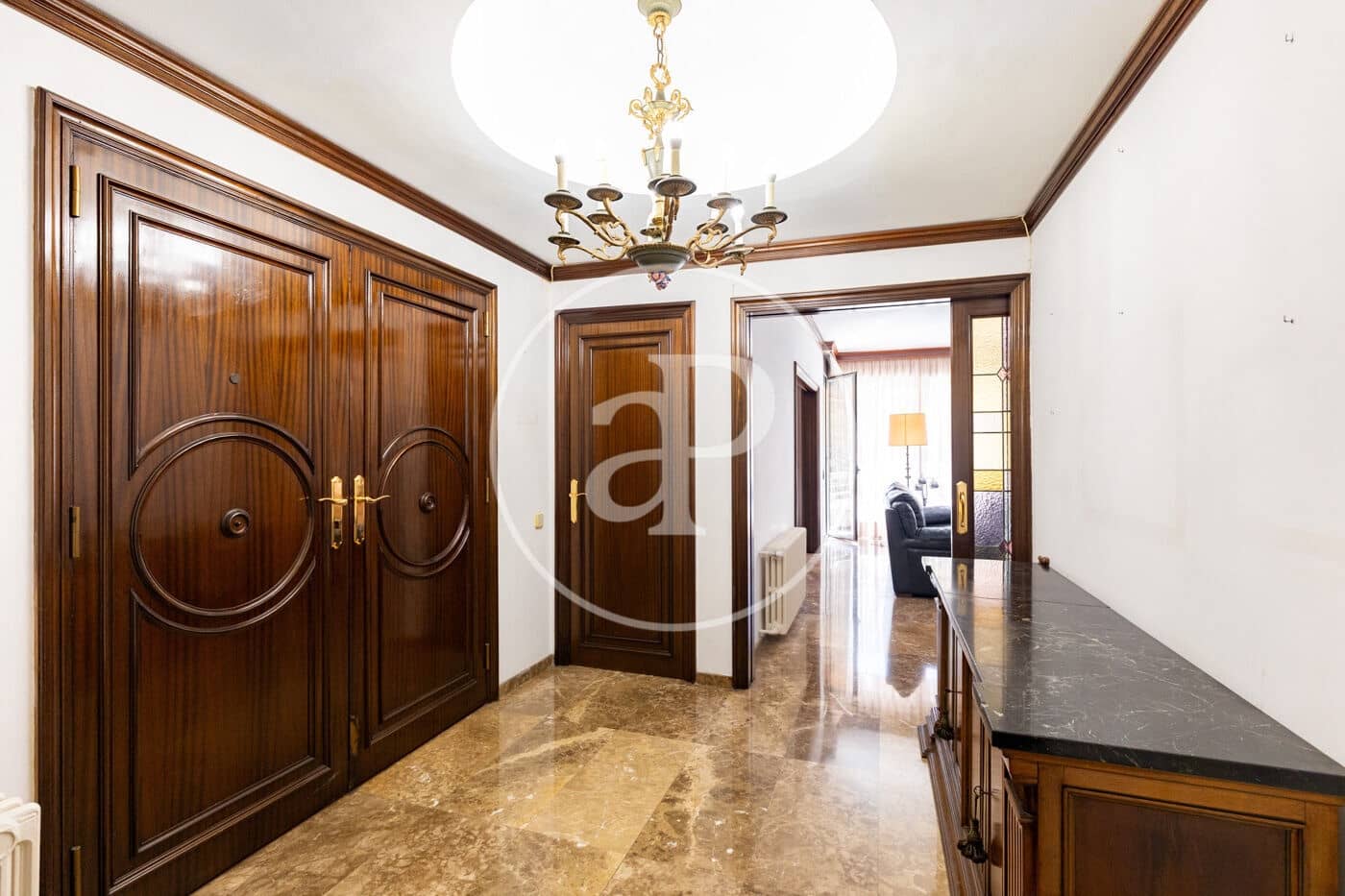 4 makuuhuone Huoneisto vuokrattavana paikassa Barcelona kaupunki mukana uima-altaan 
autotalli - 4 700 € (Ref: 9881929)