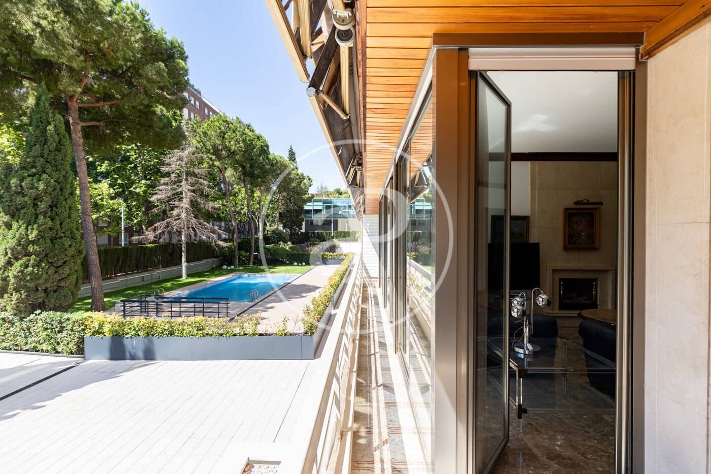 4 makuuhuone Huoneisto vuokrattavana paikassa Barcelona kaupunki mukana uima-altaan 
autotalli - 4 700 € (Ref: 9881929)