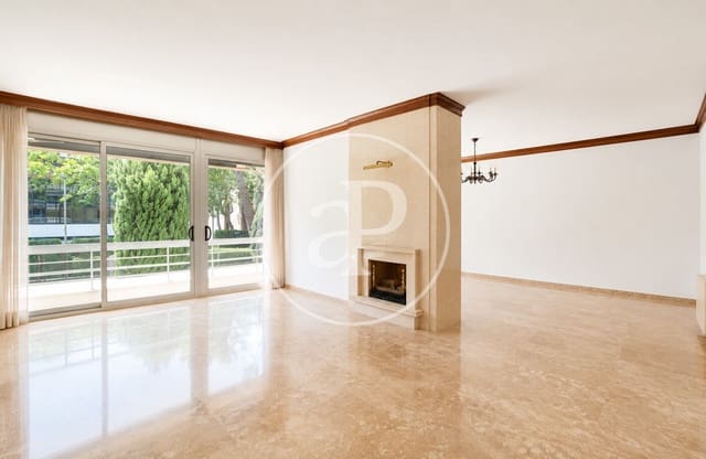 4 bedroom Apartment for rent in Pedralbes, Barcelona city with pool garage - € 4,700 (Ref: 9881929)