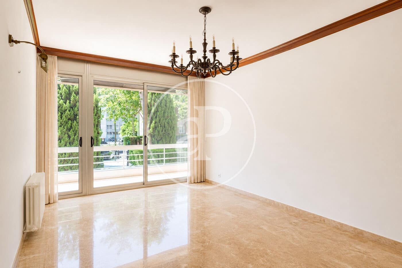 4 bedroom Apartment for rent in Barcelona city with pool garage - € 4,500 (Ref: 9881929)