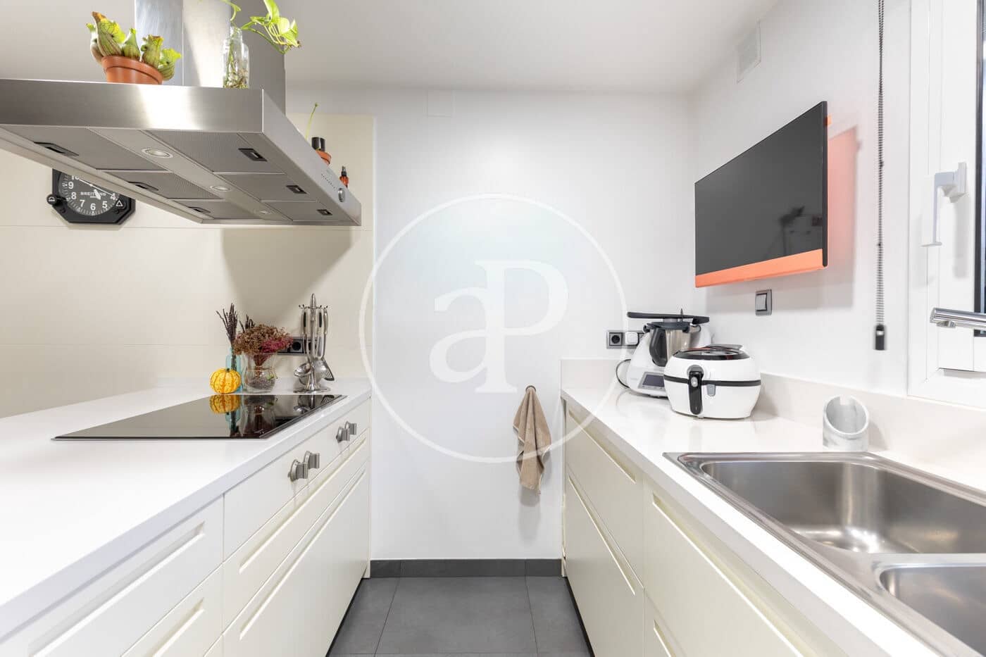 3 quarto Apartamento para venda em Sant Cugat del Valles com piscina - 1 150 000 € (Ref: 9884793)