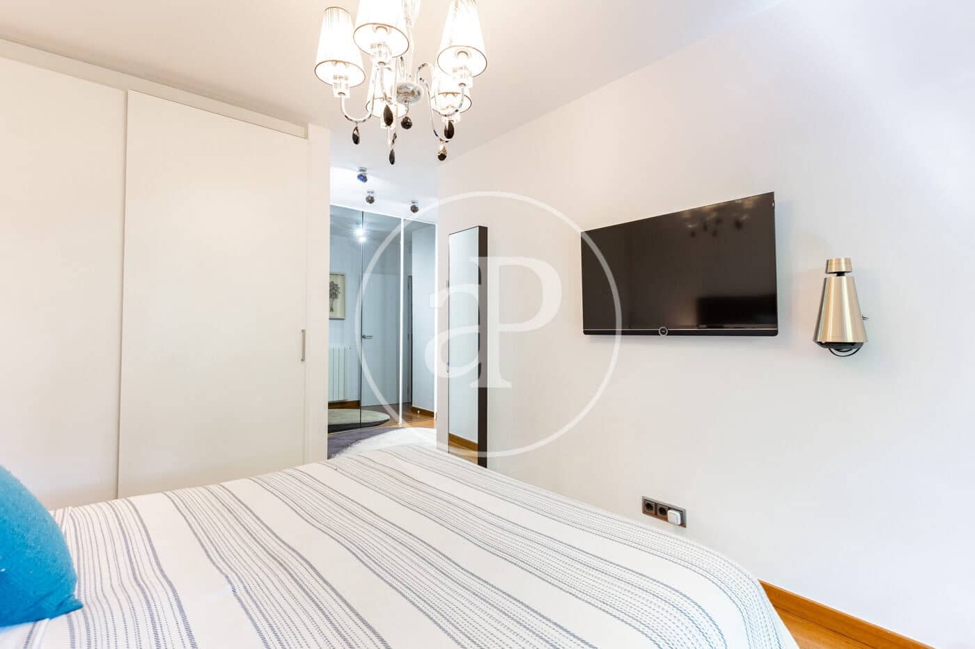 3 quarto Apartamento para venda em Sant Cugat del Valles com piscina - 1 150 000 € (Ref: 9884793)