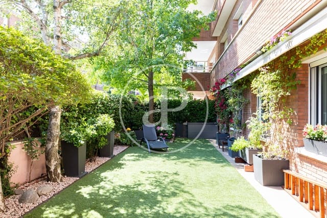 3 quarto Apartamento para venda em Sant Cugat del Vallès com piscina - 1 150 000 € (Ref: 9884793)