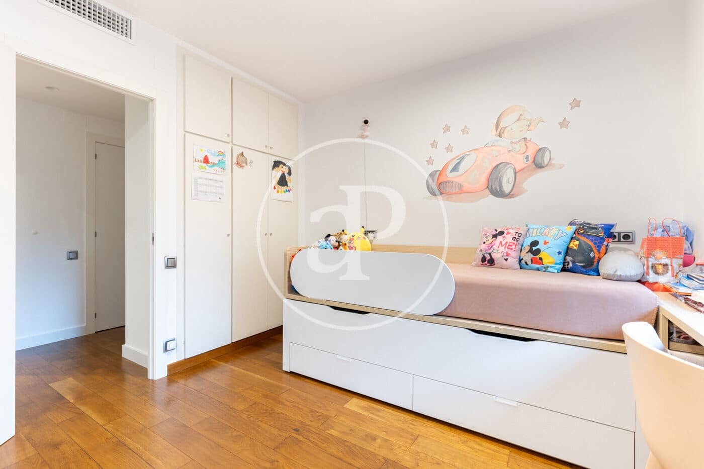 3 quarto Apartamento para venda em Sant Cugat del Valles com piscina - 1 150 000 € (Ref: 9884793)