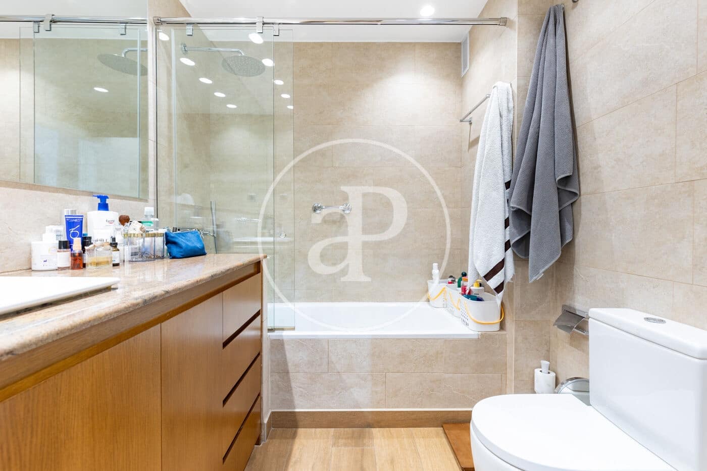 3 quarto Apartamento para venda em Sant Cugat del Valles com piscina - 1 150 000 € (Ref: 9884793)