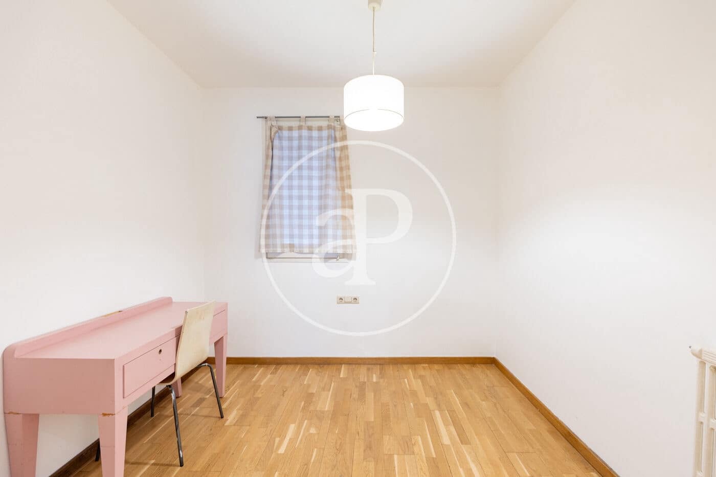 4 bedroom Apartment for sale in Barcelona city - € 990,000 (Ref: 9884795)