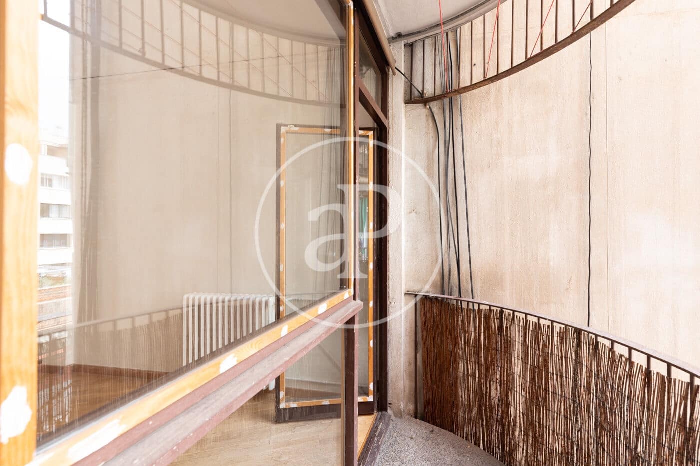 4 bedroom Apartment for sale in Barcelona city - € 990,000 (Ref: 9884795)