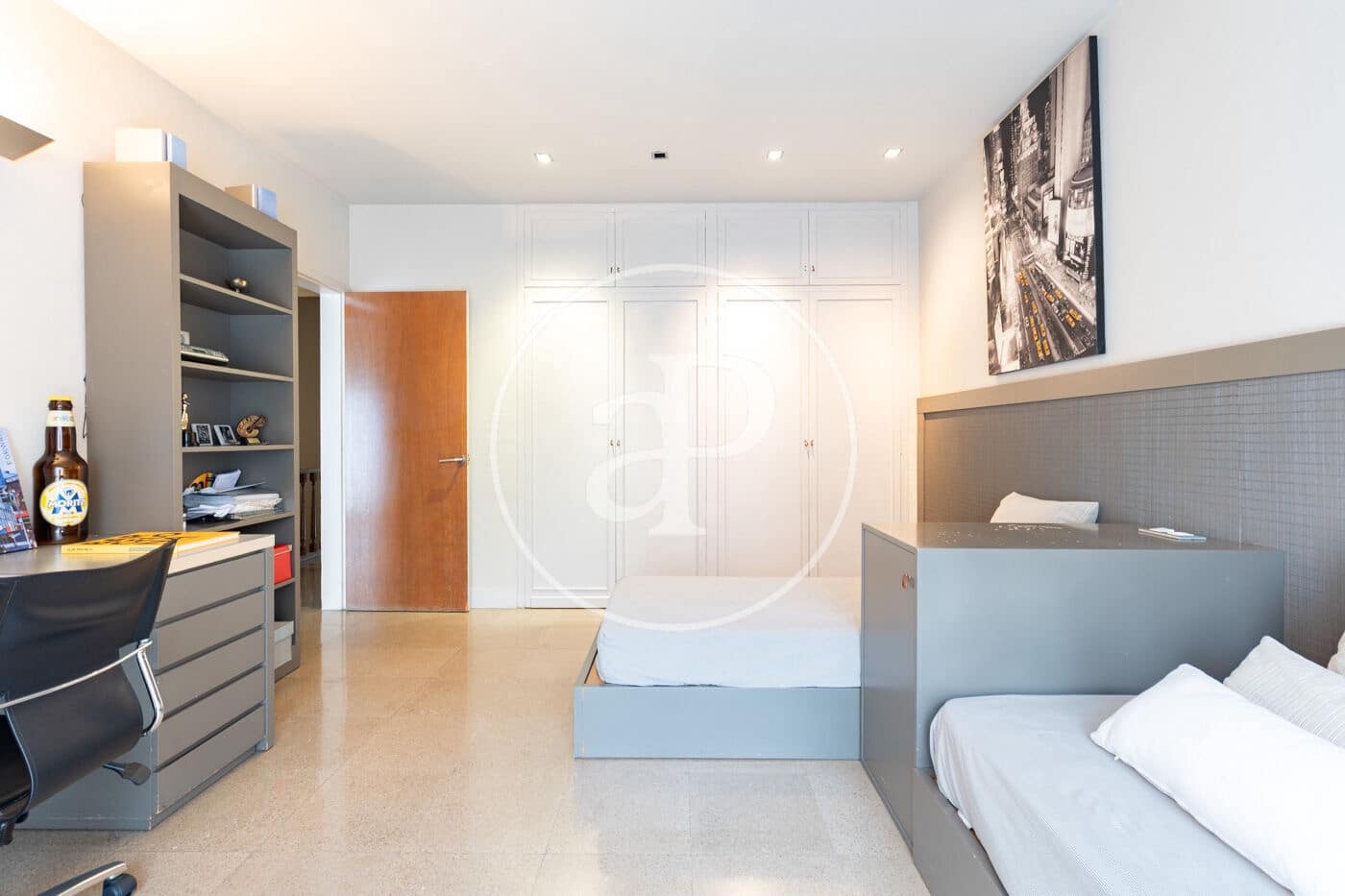8 chambre Villa/Maison à vendre à Sabadell avec piscine - 800 000 € (Ref: 9884796)