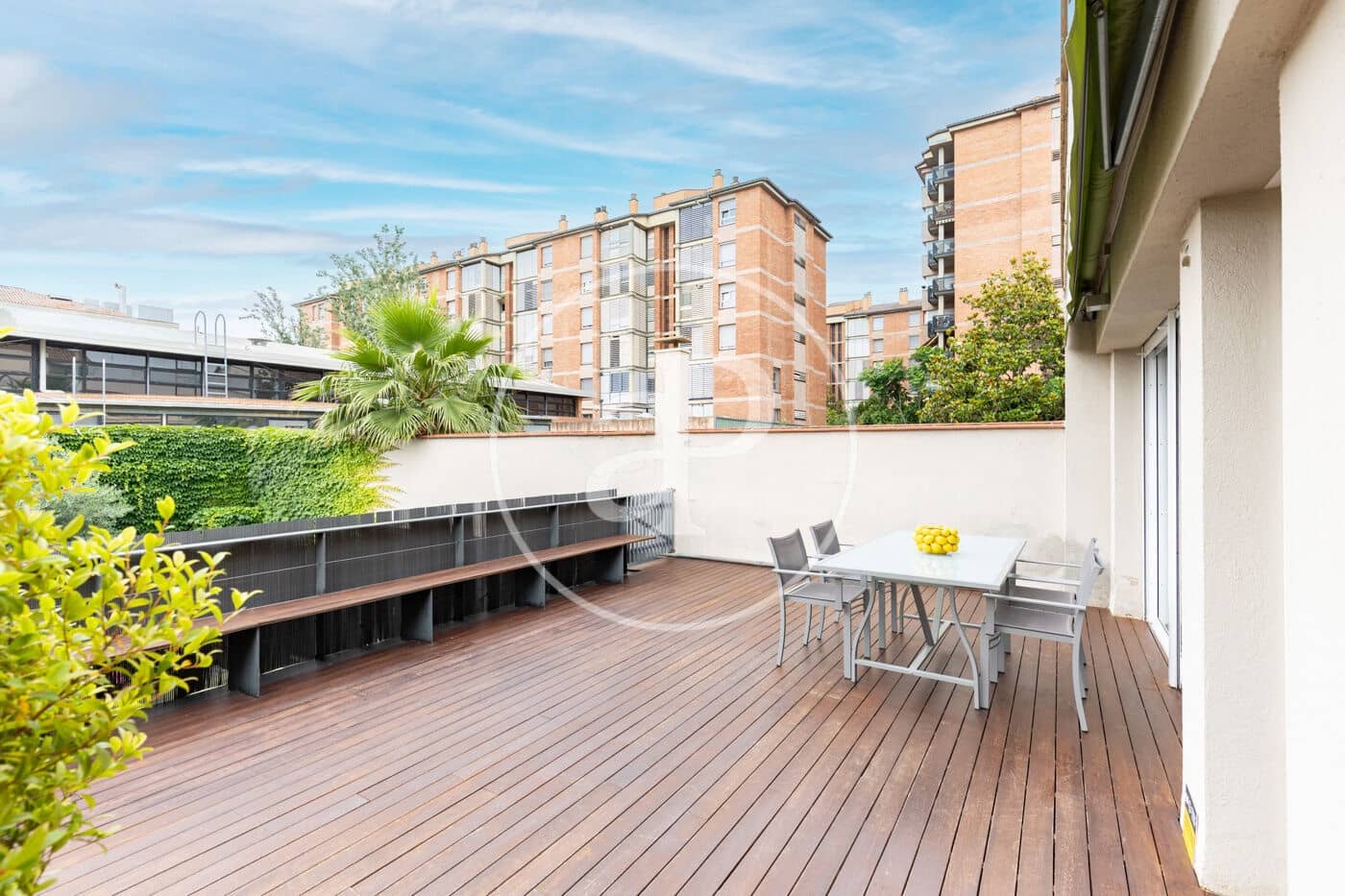 8 chambre Villa/Maison à vendre à Sabadell avec piscine - 800 000 € (Ref: 9884796)