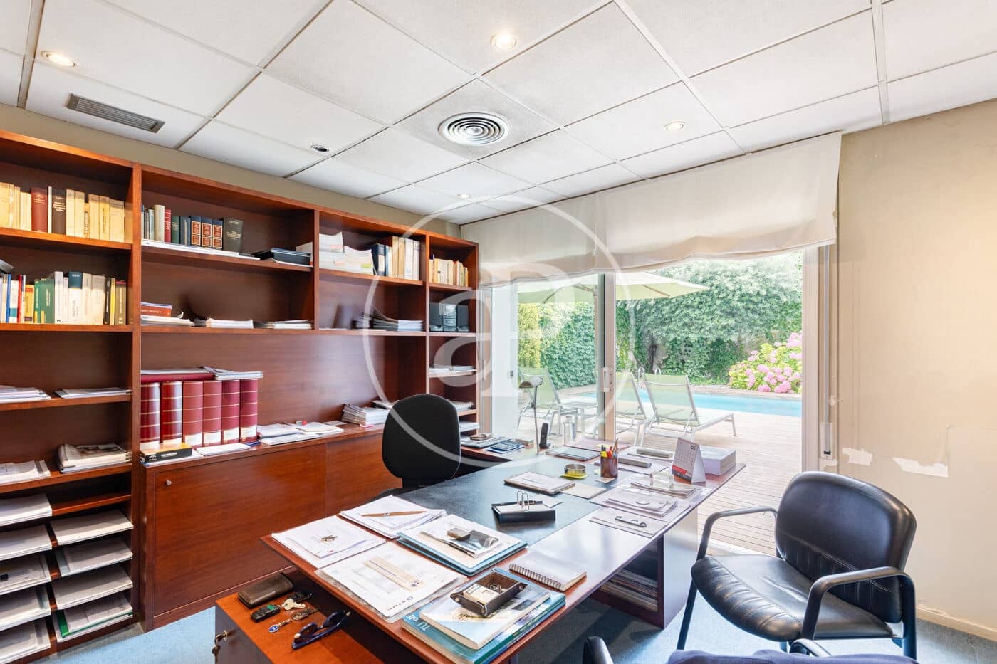 8 chambre Villa/Maison à vendre à Sabadell avec piscine - 800 000 € (Ref: 9884796)