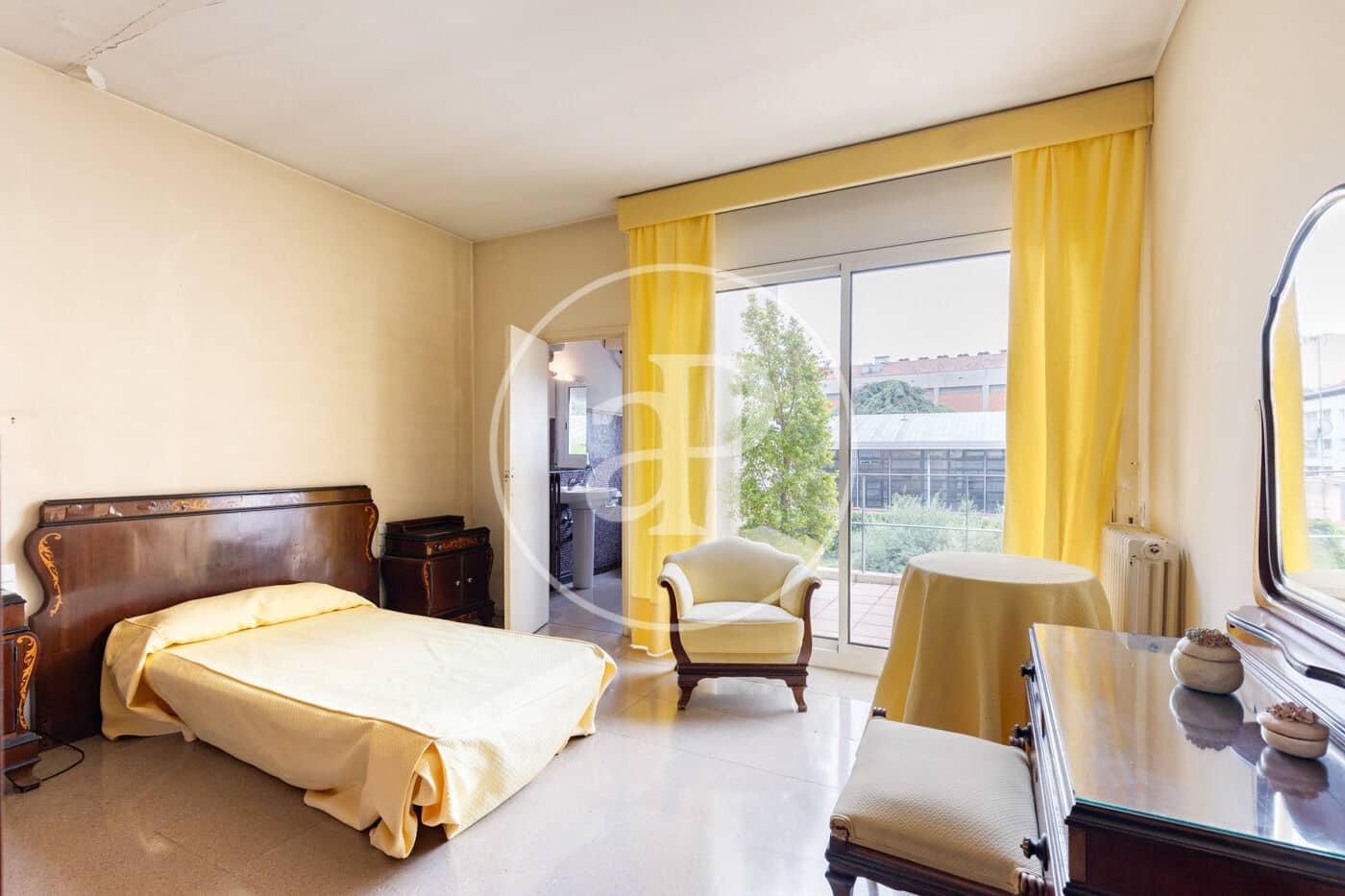 8 chambre Villa/Maison à vendre à Sabadell avec piscine - 800 000 € (Ref: 9884796)