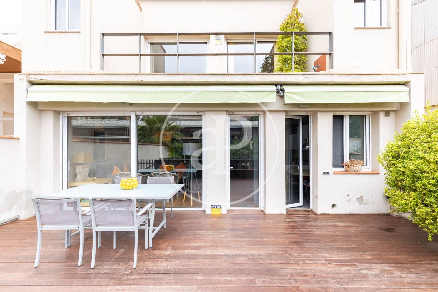 8 chambre Villa/Maison à vendre à Sabadell avec piscine - 800 000 € (Ref: 9884796)