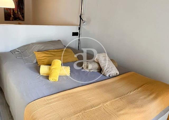 1 bedroom Villa for rent in La Dreta de L'Eixample, Barcelona city - € 1,850 (Ref: 9890365)