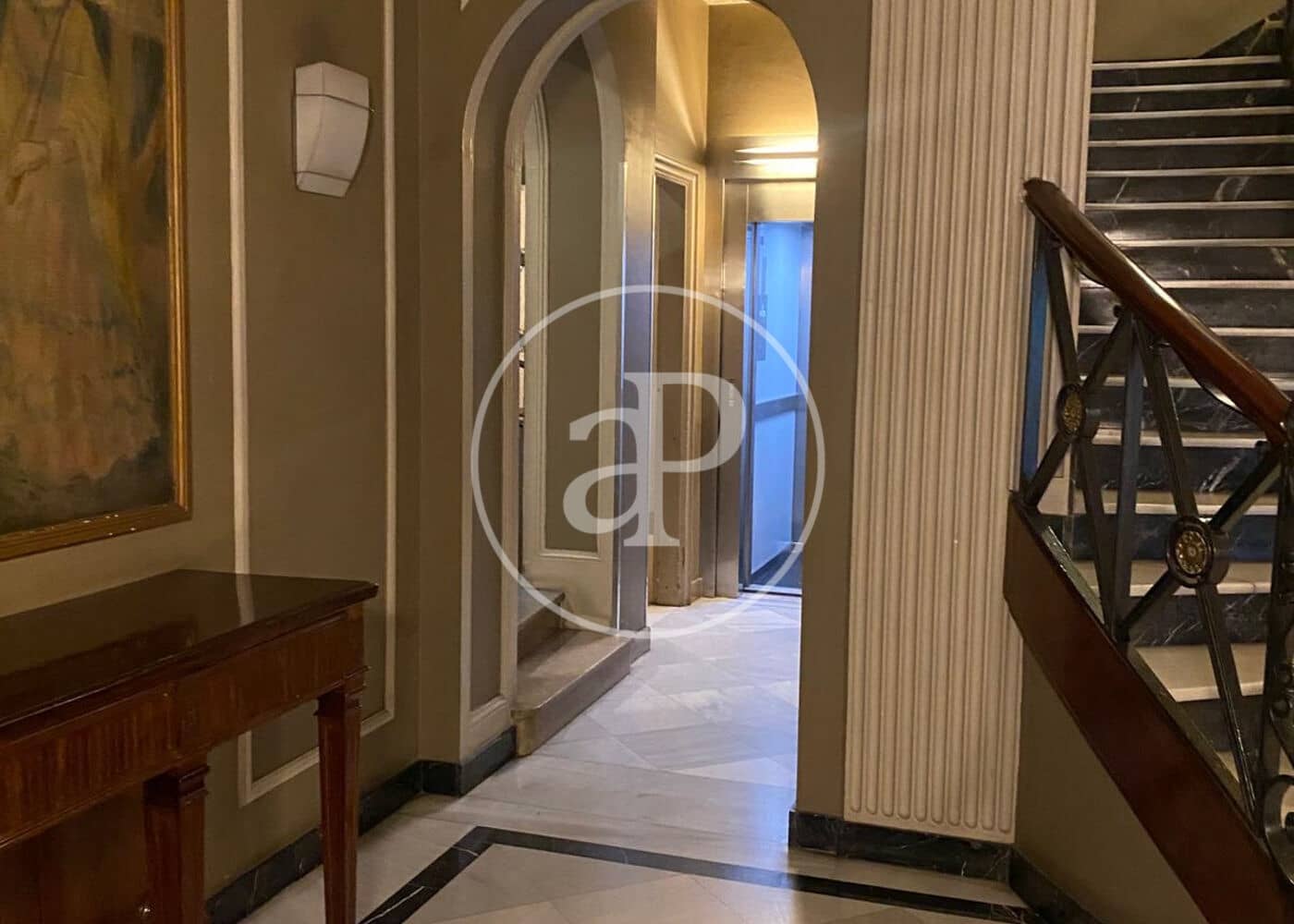 3 bedroom Apartment for sale in Barcelona city - € 850,000 (Ref: 9890366)