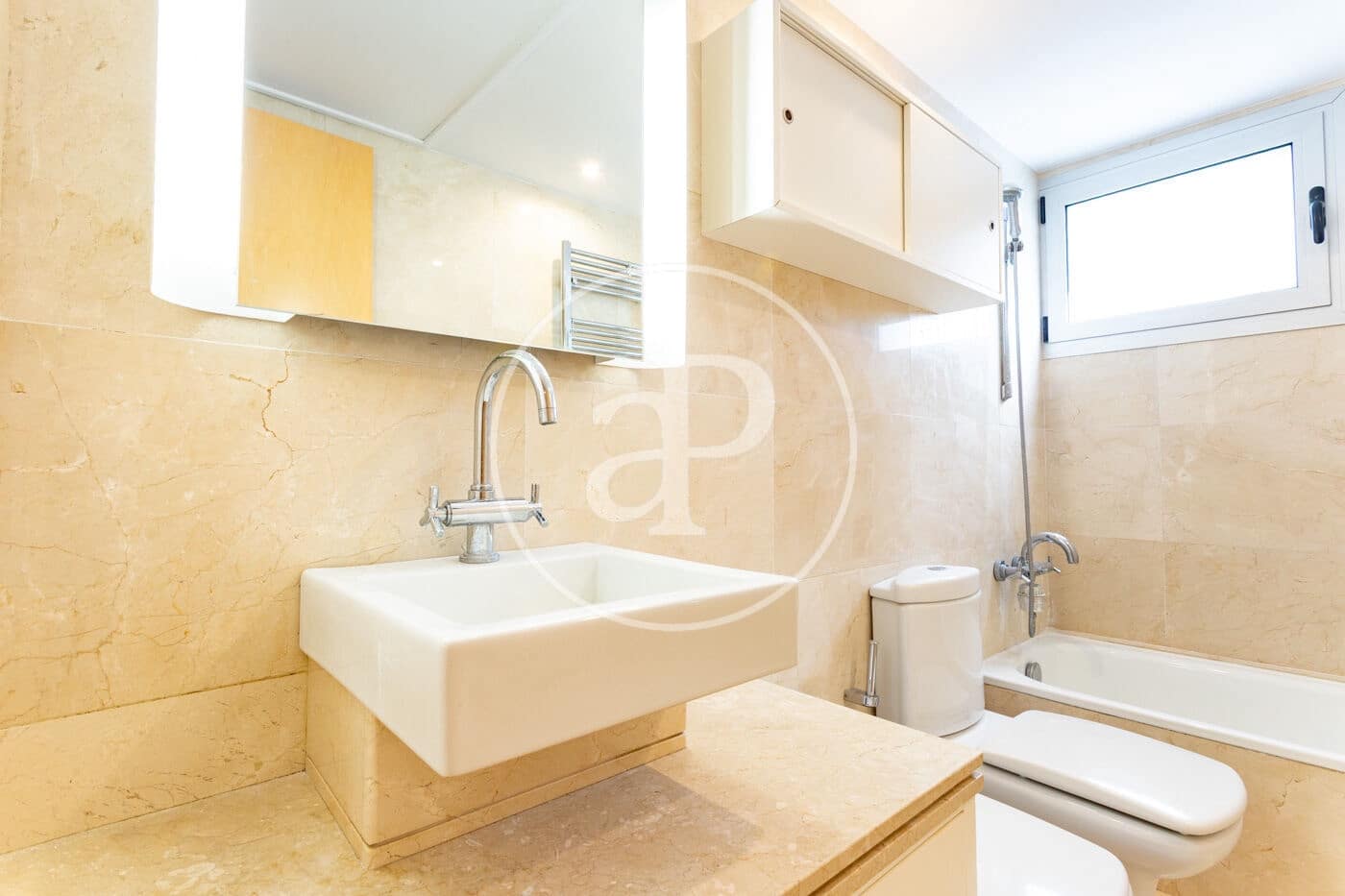 4 makuuhuone Huoneisto vuokrattavana paikassa Barcelona kaupunki mukana 
autotalli - 2 147 € (Ref: 9890367)