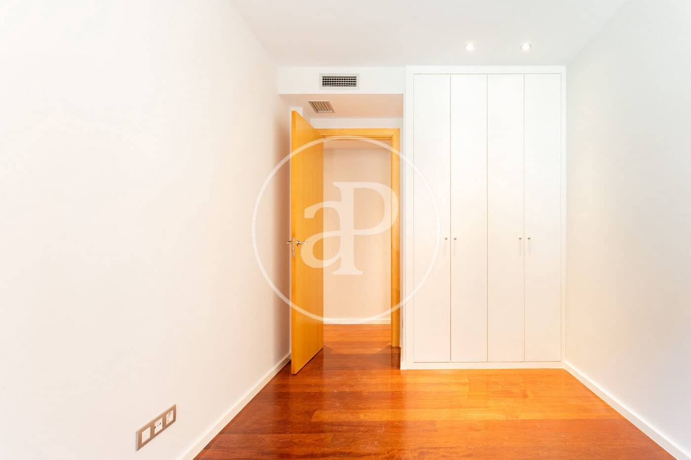 4 makuuhuone Huoneisto vuokrattavana paikassa Barcelona kaupunki mukana 
autotalli - 2 147 € (Ref: 9890367)