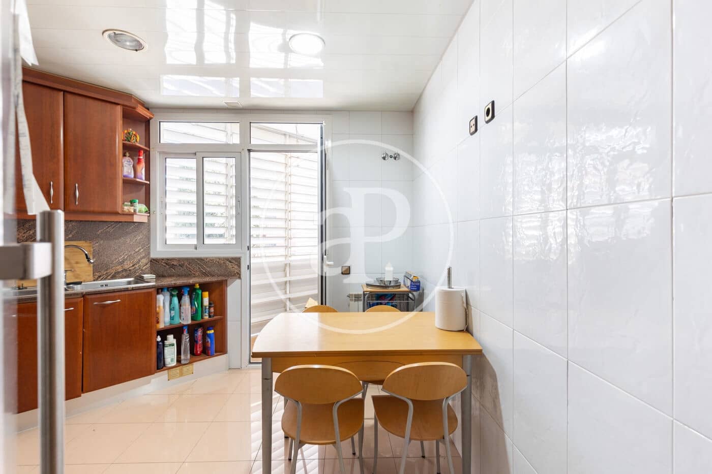 3 bedroom Apartment for sale in Cerdanyola del Valles - € 410,000 (Ref: 9892358)