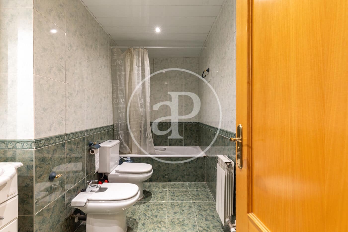3 bedroom Apartment for sale in Cerdanyola del Valles - € 410,000 (Ref: 9892358)
