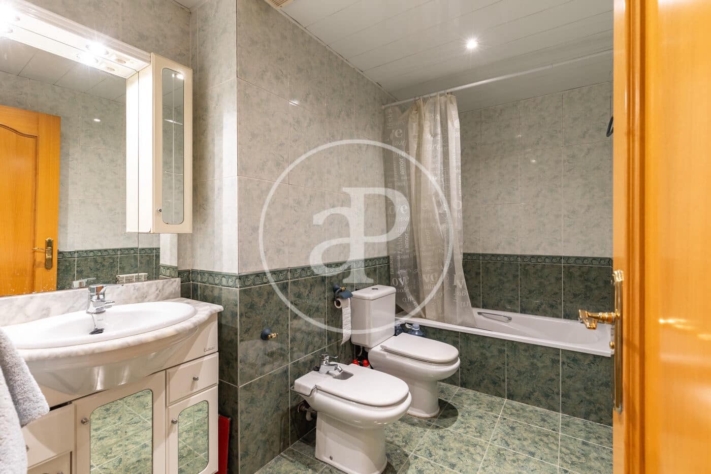 3 bedroom Apartment for sale in Cerdanyola del Valles - € 410,000 (Ref: 9892358)