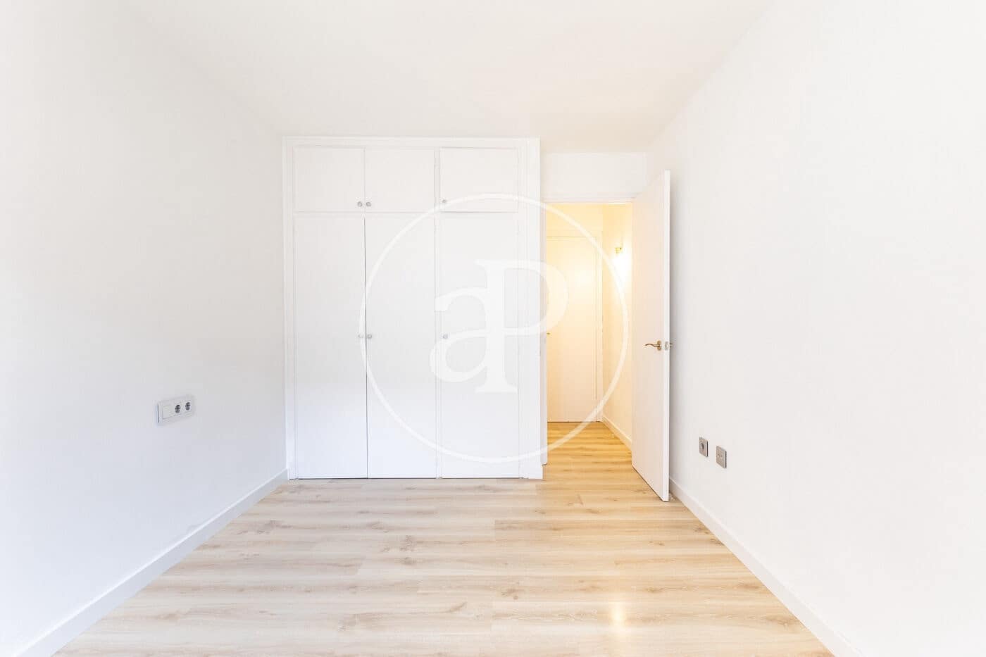 4 soverom Leilighet til salgs i Terrassa - € 345 000 (Ref: 9892359)