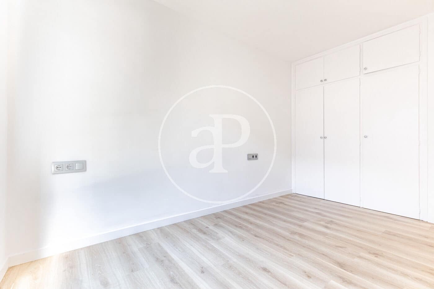 4 soverom Leilighet til salgs i Terrassa - € 345 000 (Ref: 9892359)