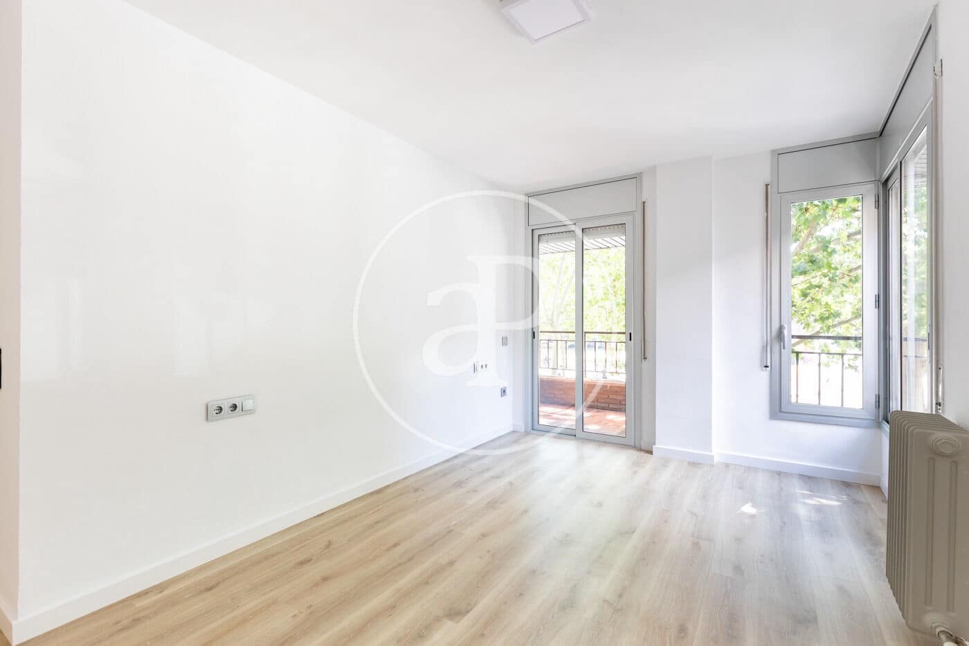 4 soverom Leilighet til salgs i Terrassa - € 345 000 (Ref: 9892359)